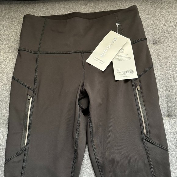 Athleta - Rainier Tight Legging 7/8 - Black - S (NWT) - Picture 4 of 7